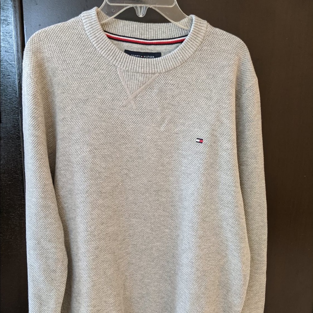 NWT Tommy Hilfiger men’s beige sweater, S